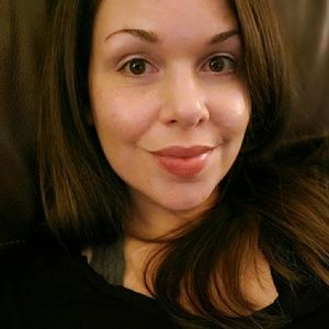 Meet your Posher, Andrea